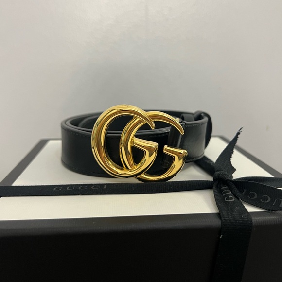 SOLD Gucci Marmont Leather Belt with Shiny Buckle - Size 70 (US 24) - Picture 1 of 11